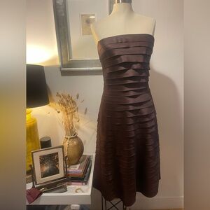 Eliza J New York Nordstrom’s 5195 pleated brown midi sheath dress. Size 6